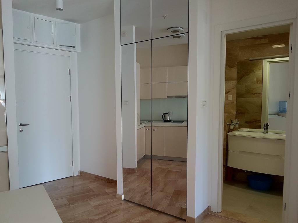 Apartment Tc Lux Vlsb Будва Екстер'єр фото
