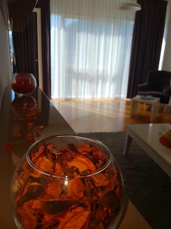 Apartment Tc Lux Vlsb Будва Екстер'єр фото